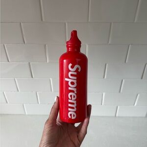 Supreme Red Water Bottle 2018